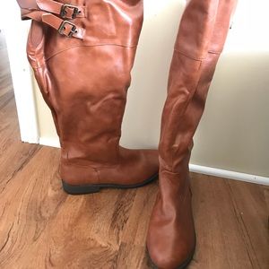 NWOT Brown Wide Calf Boots Sz9